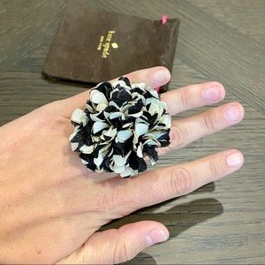 Kate Spade Black/White Flower Ring (Size 7)